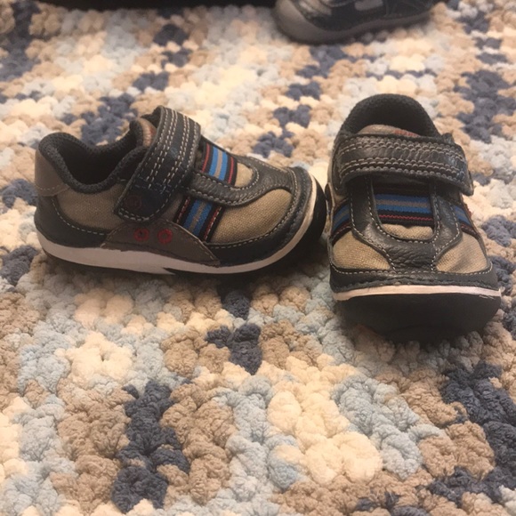 Stride Rite first walkers - Picture 2 of 6